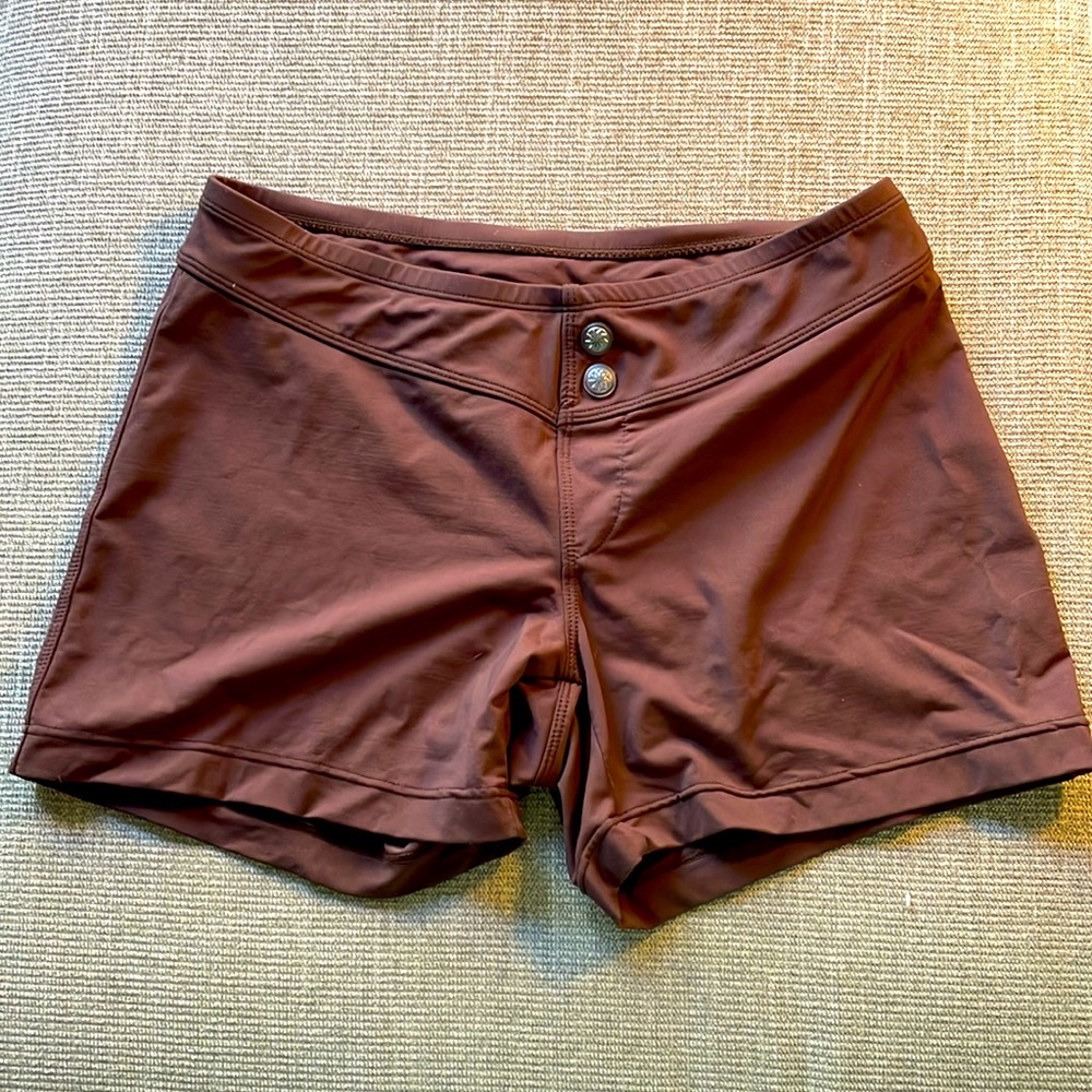 XS Athleta swim shorts